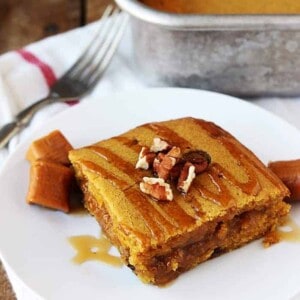 Gooey Caramel Pumpkin Blondies