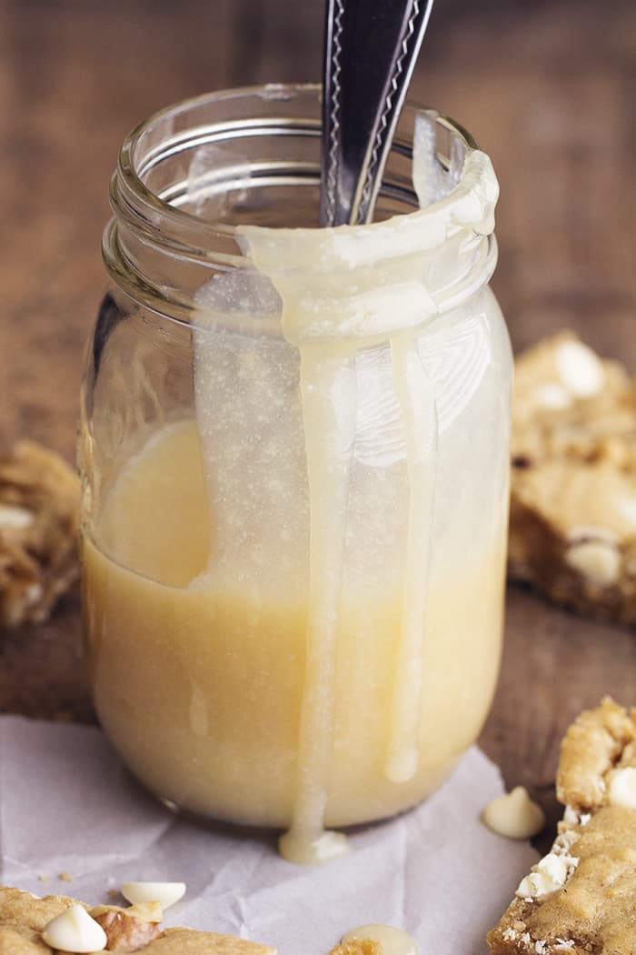 blondie sauce in a glass mason jar.