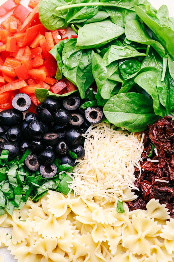 Tuscan Pasta Salad ingredients.