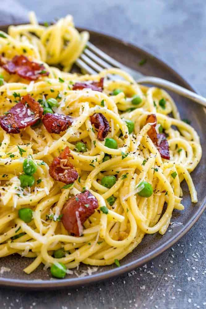 Delicious plate of Italian pasta carbonara.