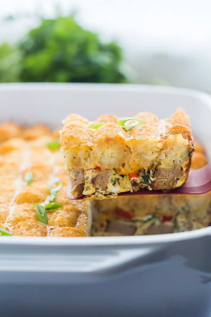 tater tot breakfast casserole slice