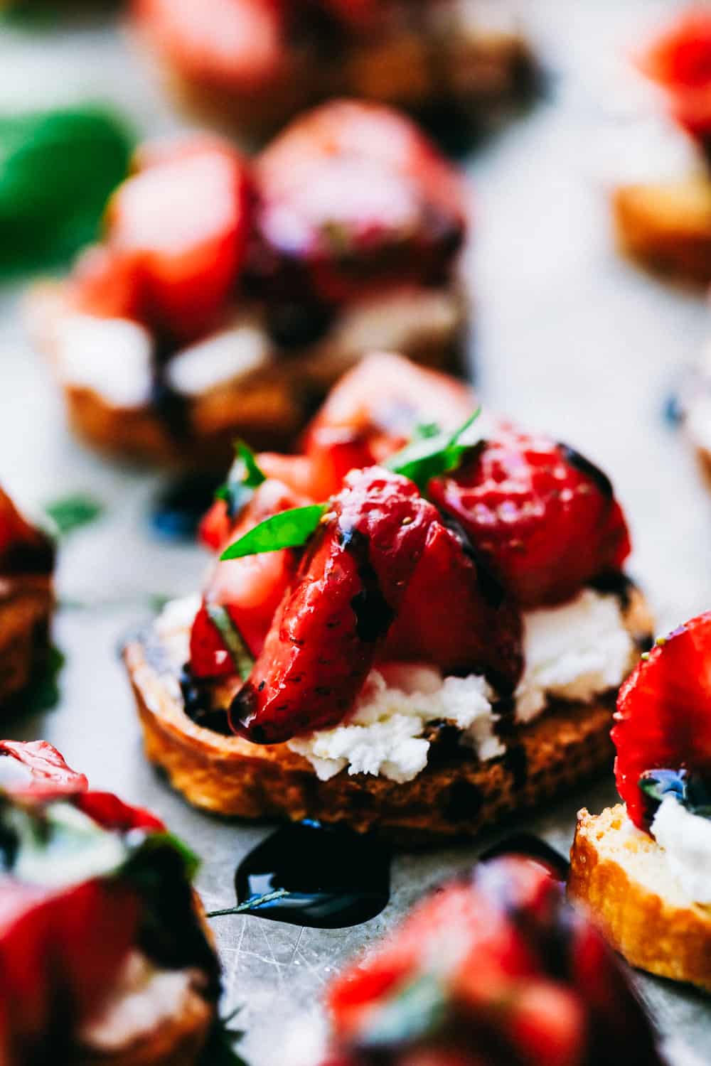 strawberry bruschetta 