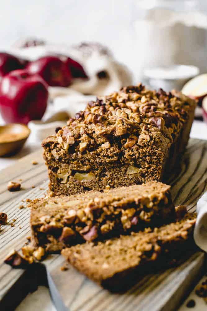 cinnamon apple bread