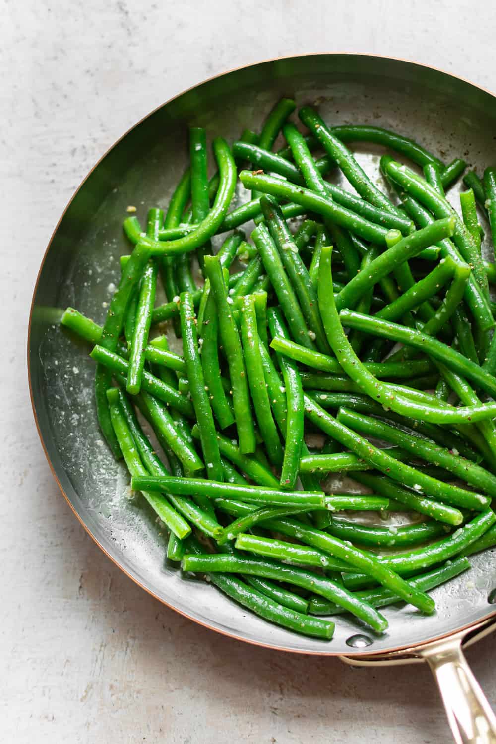 Garlic butter String Beans (green beans) in a pan