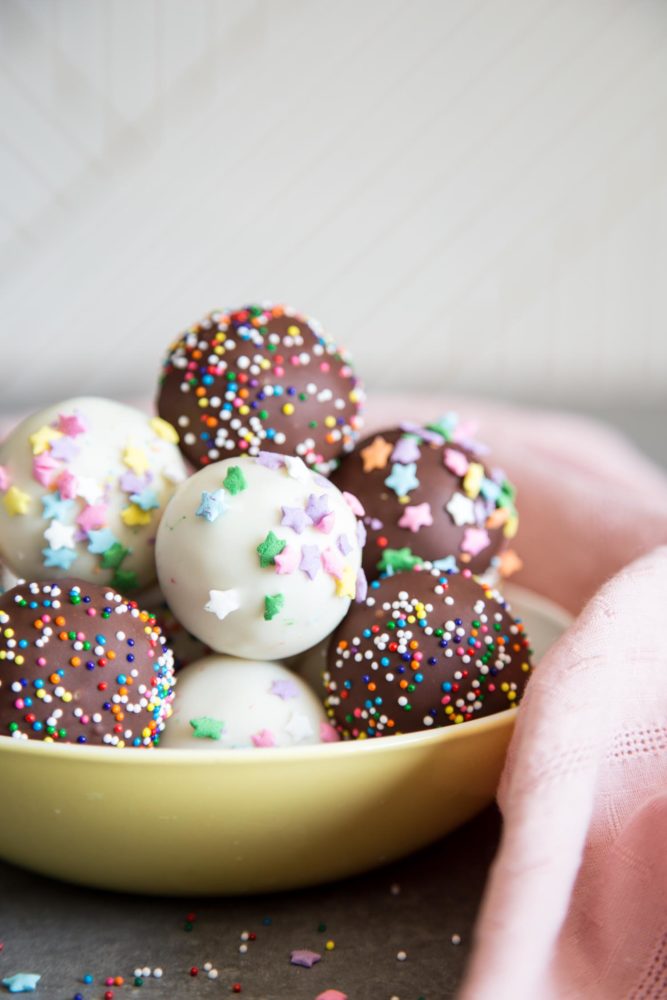 Cake pops in a bowl