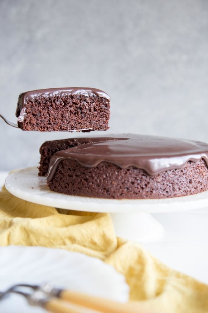 Serving a slice of chocolate cake