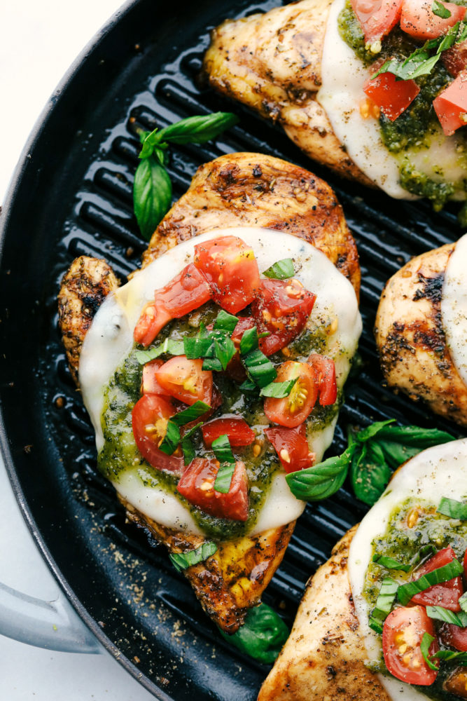 Chicken Margherita in a skillet.