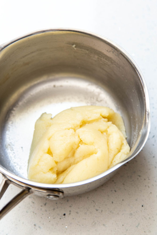 Cooked flour paste for cream puff dough