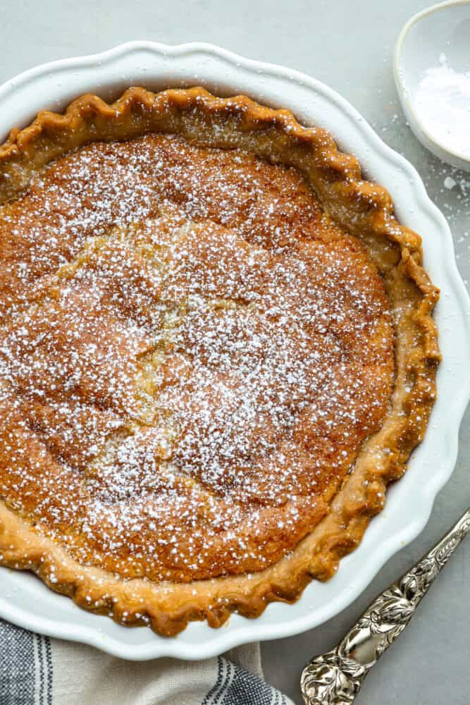 Top-down view of a whole chess pie.