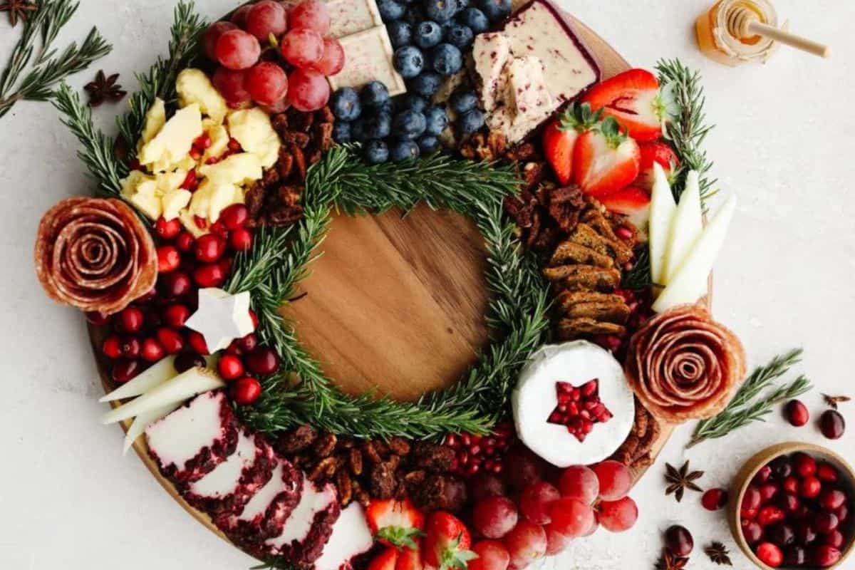 holiday wreath