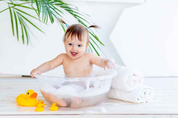 Uncovering the Joy of Bath Time: Your Guide to Making Your Toddler Fall in Love with Baths