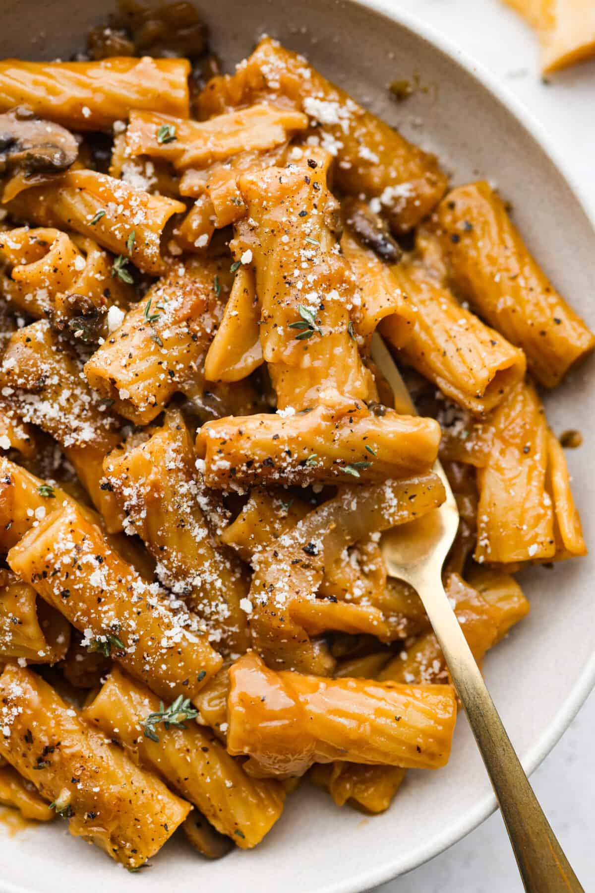 Closeup of the French onion pasta.