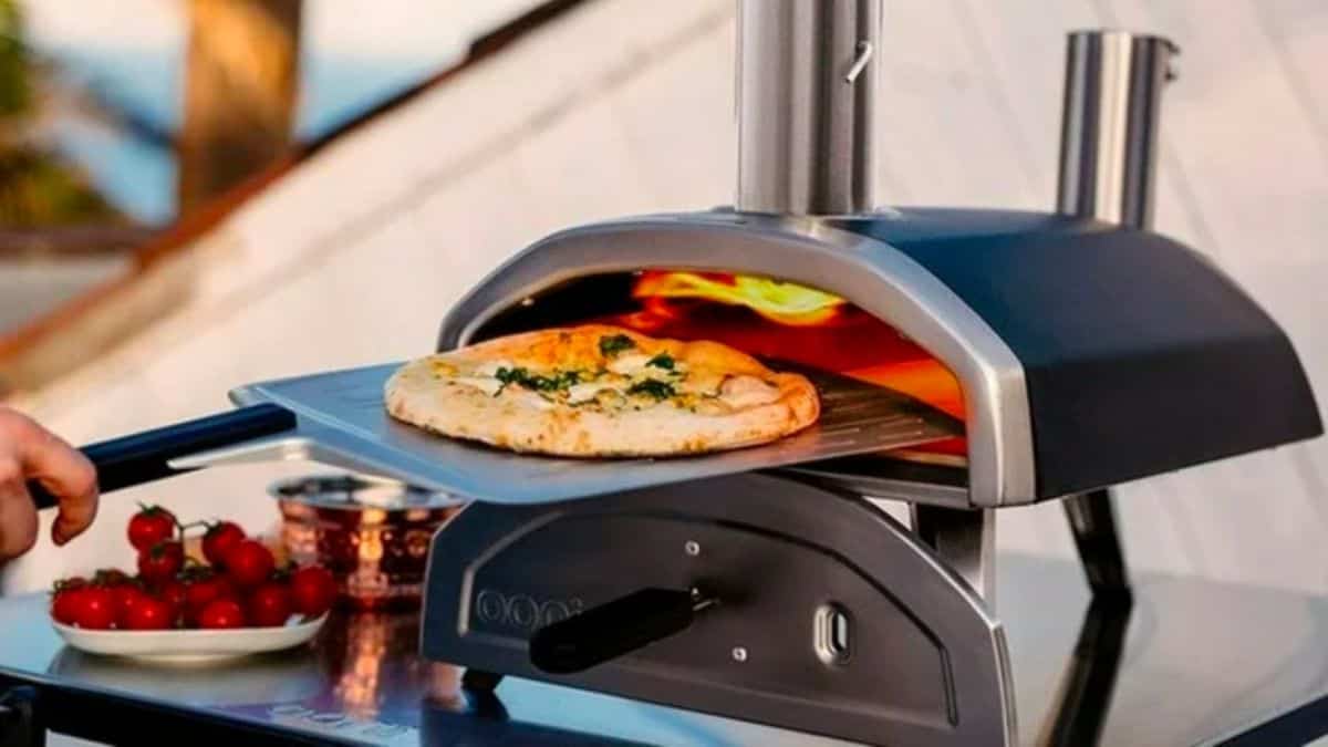 Ooni Karu 12 Pizza Oven