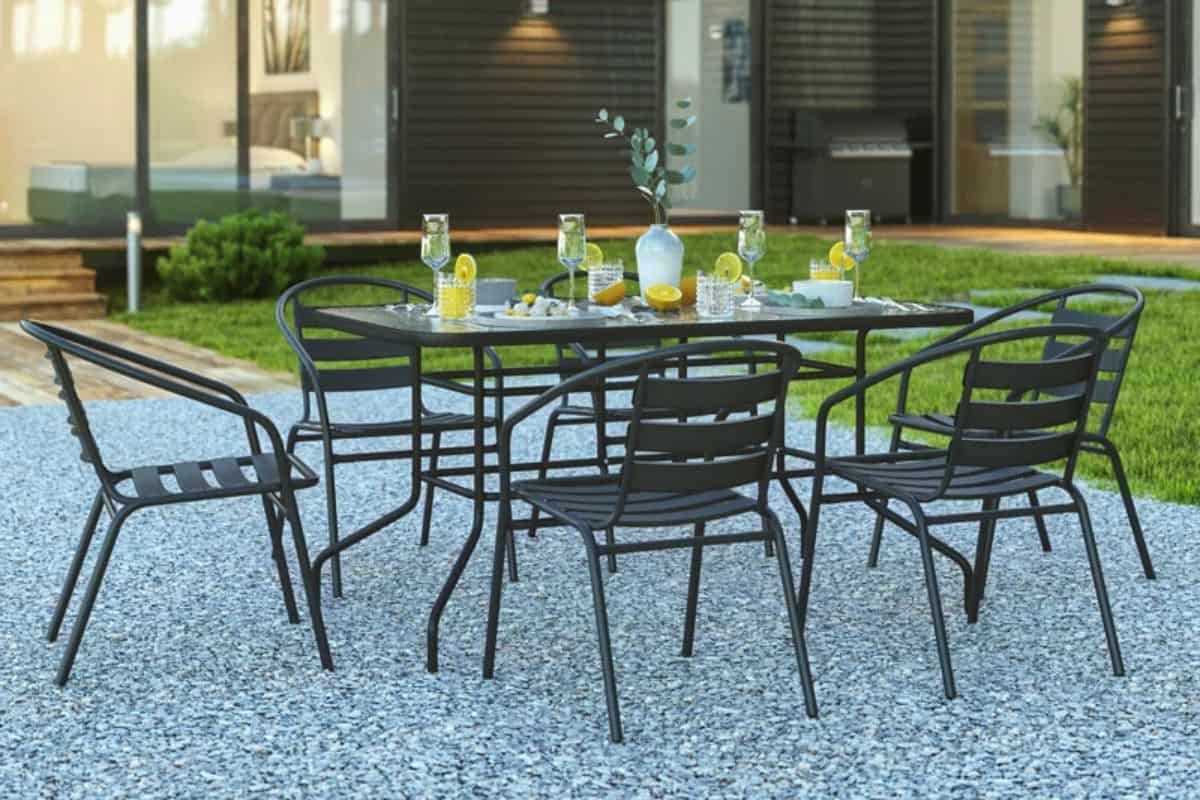 Wade Logan Amlie 7-Piece Outdoor Patio Dining Set